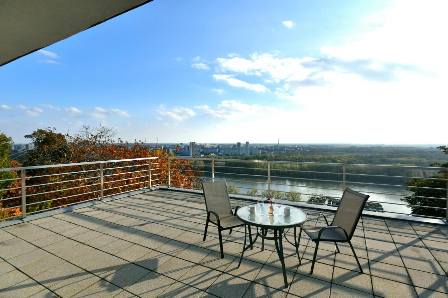 River View Apartments Hotel Bratislava Exterior photo