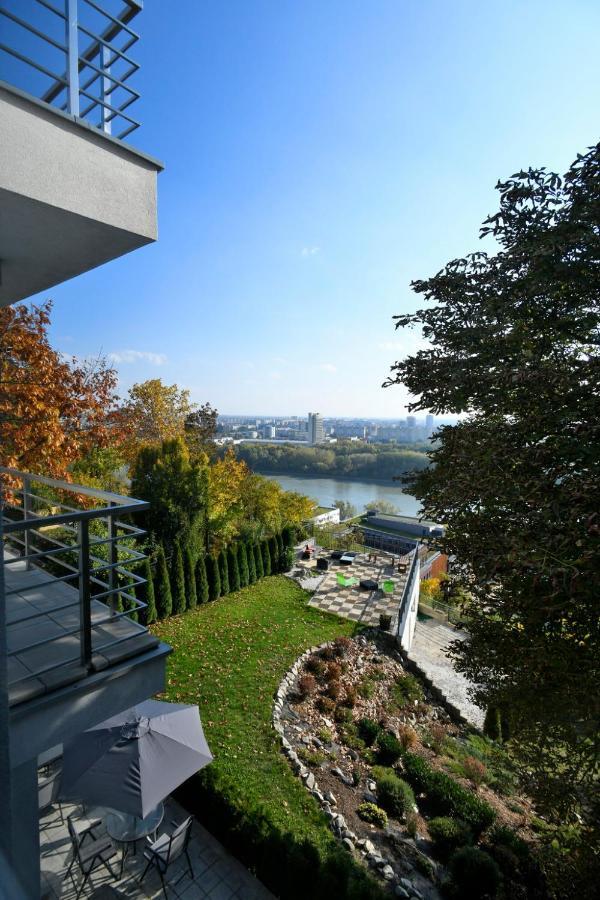 River View Apartments Hotel Bratislava Exterior photo